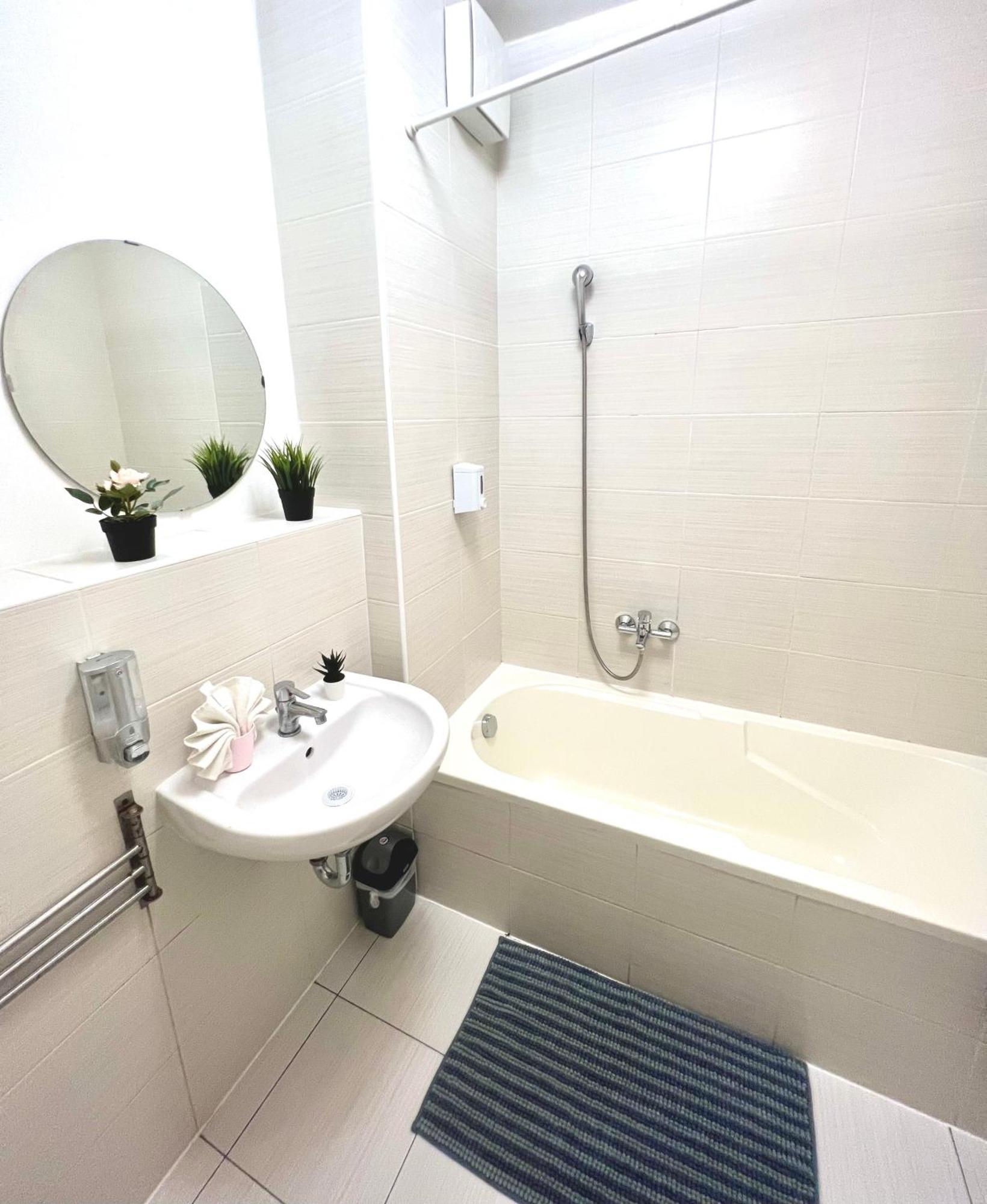 Mono Residence With Free Parking Budapest Ngoại thất bức ảnh